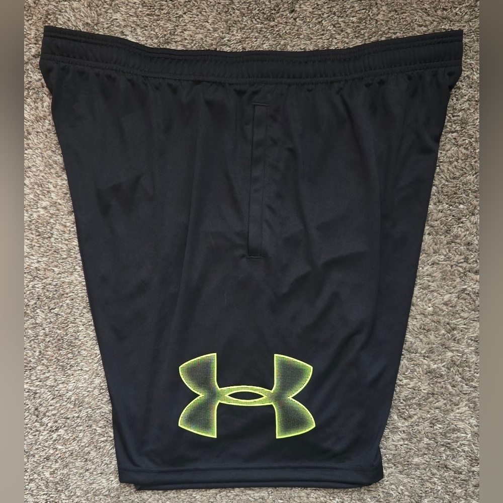Under Armour Men's Black Loose Fit Athletic Shorts with Neon Logo XXL - Picture 3 of 6